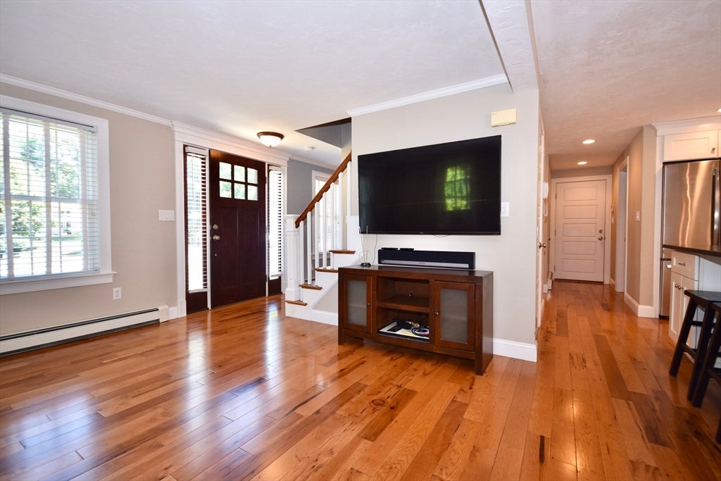 16 Deer Run Road