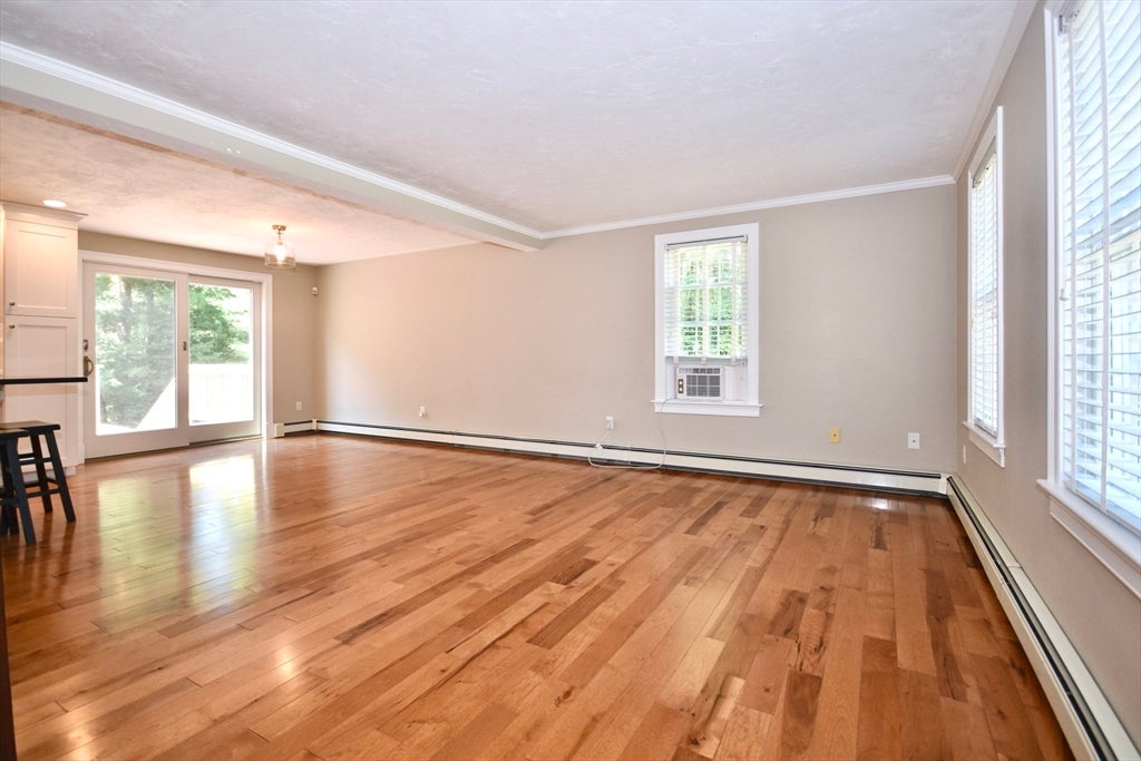 16 Deer Run Road