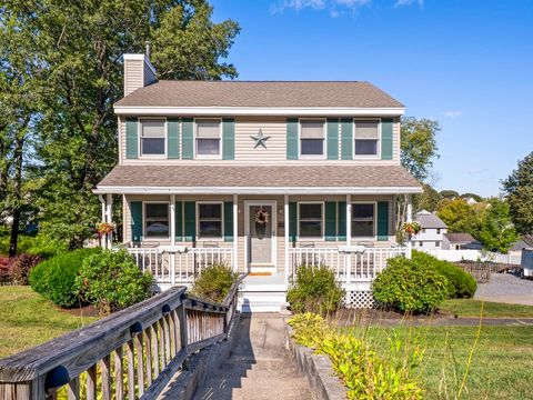 99 Freeman St Ext Haverhill MA 01832