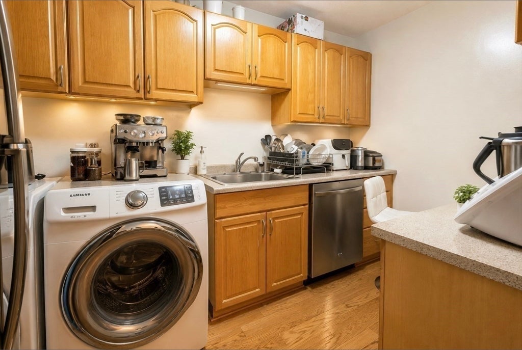 16 Winter St #21B, Waltham, MA, 16 Winter St #21B, Waltham, MA Photo #7
