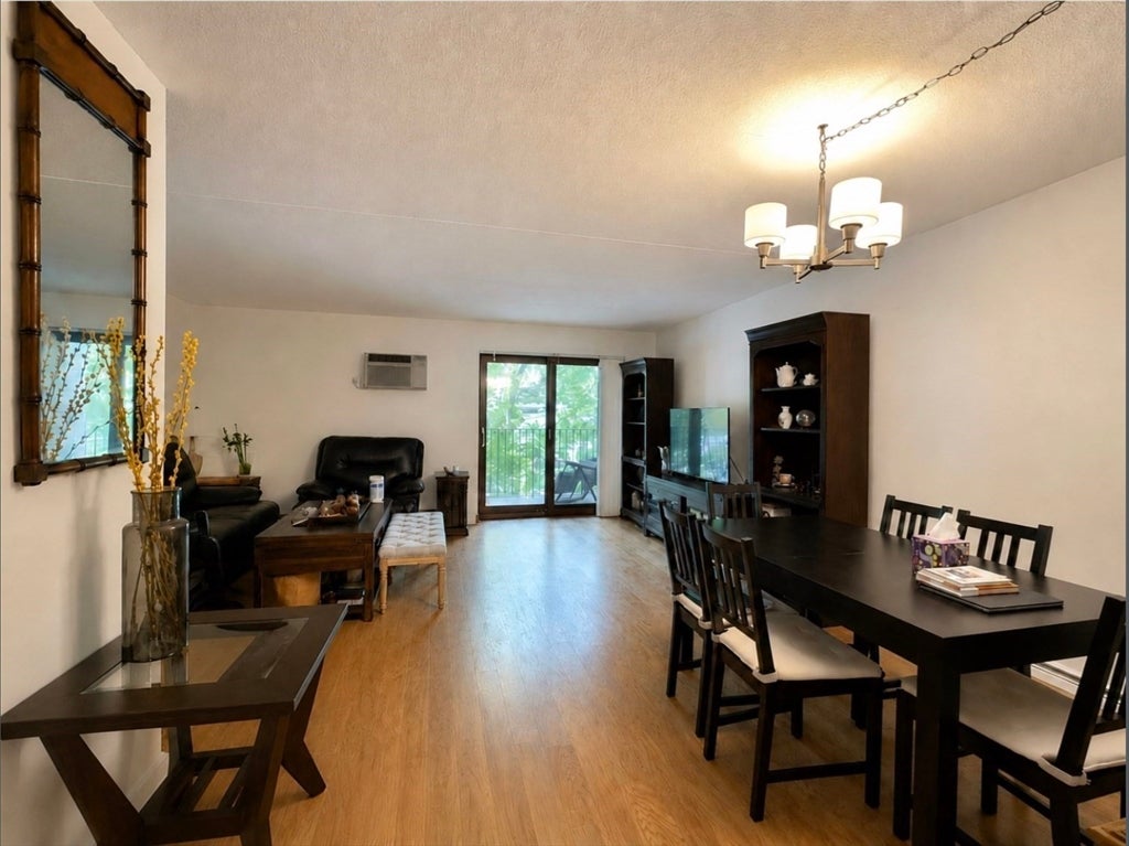 16 Winter St #21B, Waltham, MA, 16 Winter St #21B, Waltham, MA Photo #2