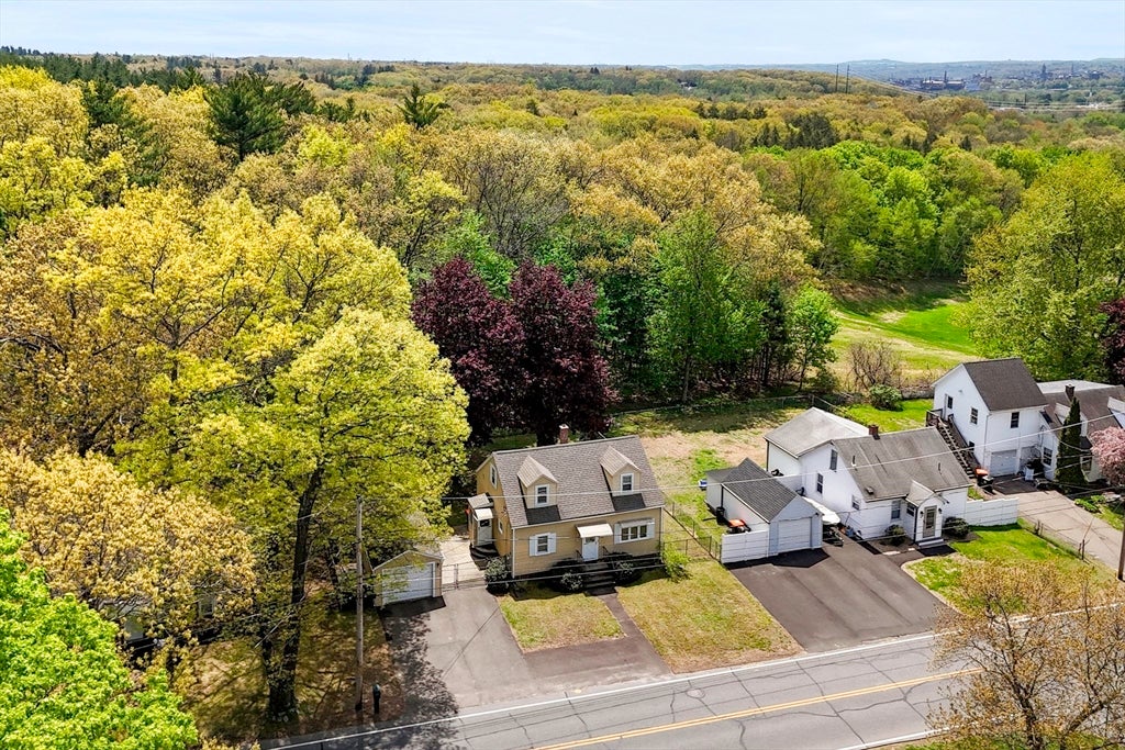 62 Lincoln Avenue, South Hadley, MA Photo #2