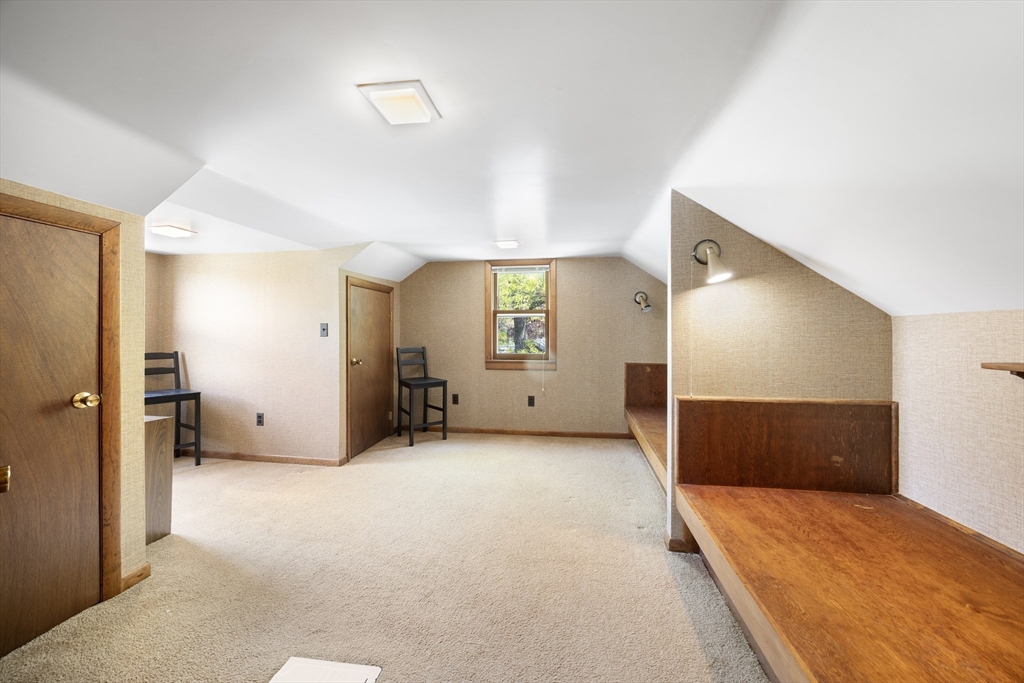 62 Lincoln Avenue, South Hadley, MA Photo #36