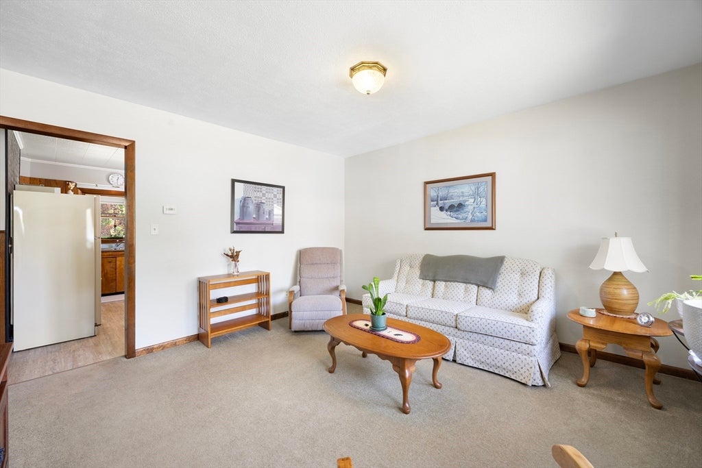 62 Lincoln Avenue, South Hadley, MA Photo #16
