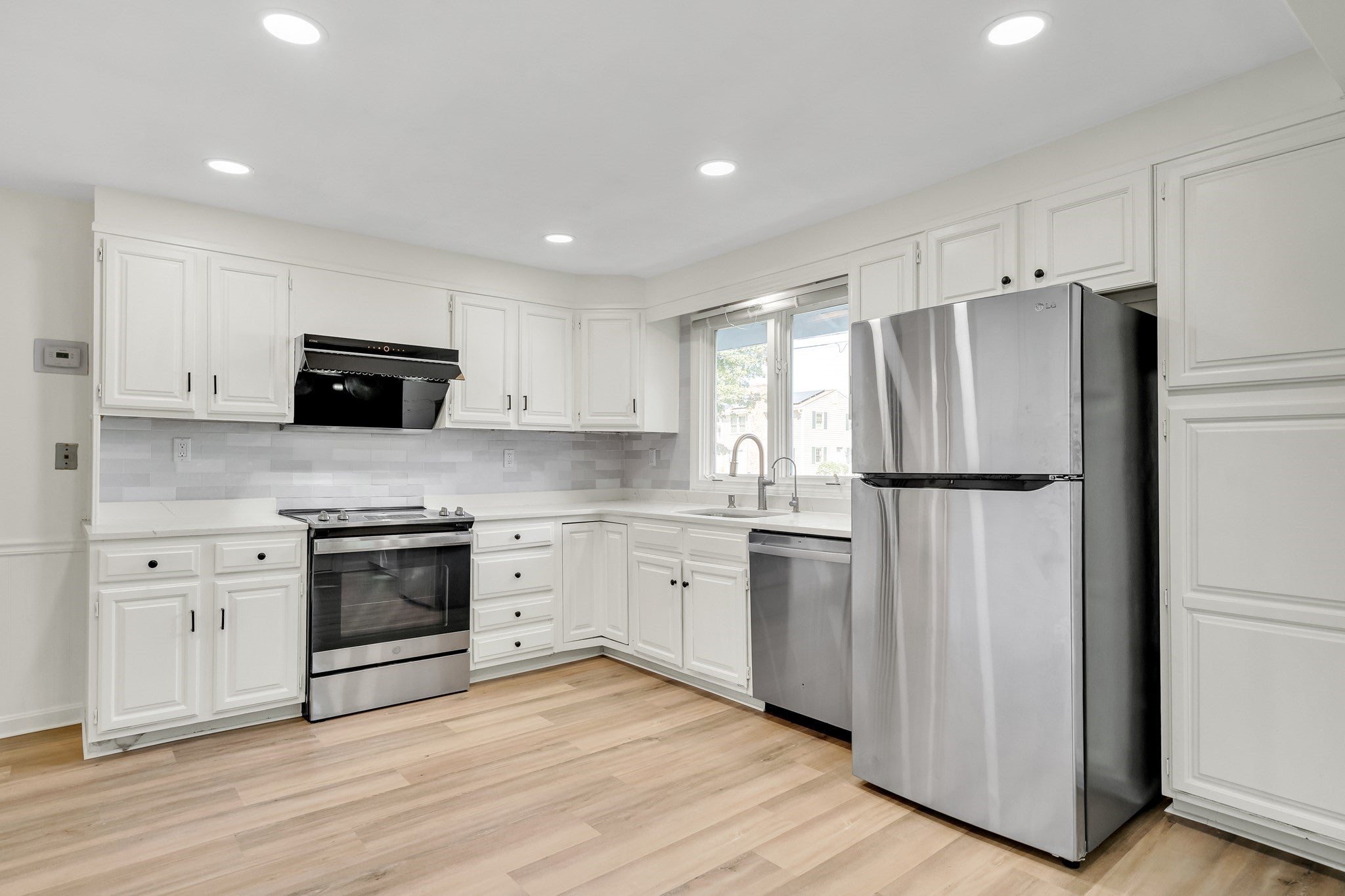 13 Milford Ave, Natick, MA Photo #7