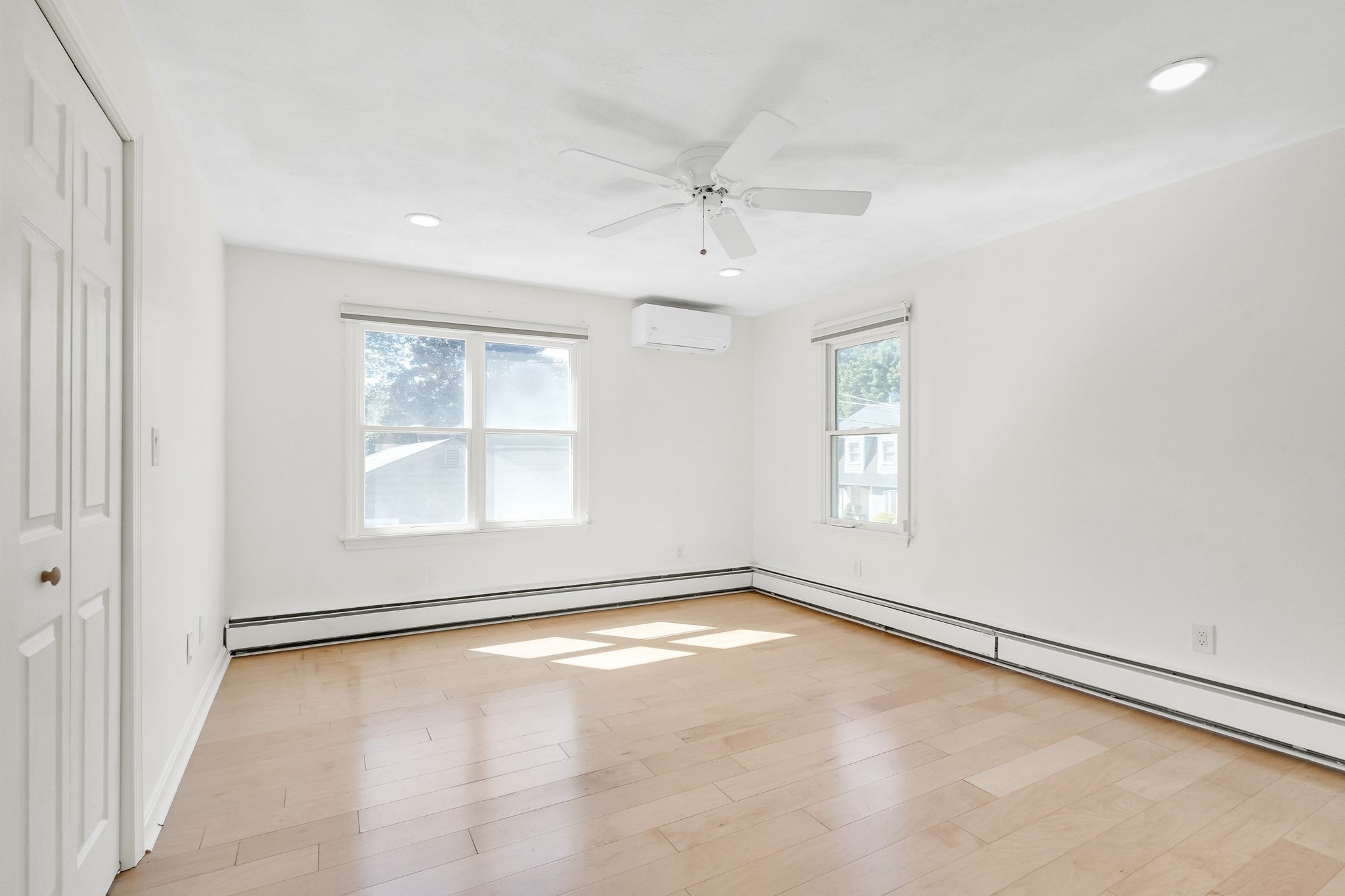 13 Milford Ave, Natick, MA Photo #34