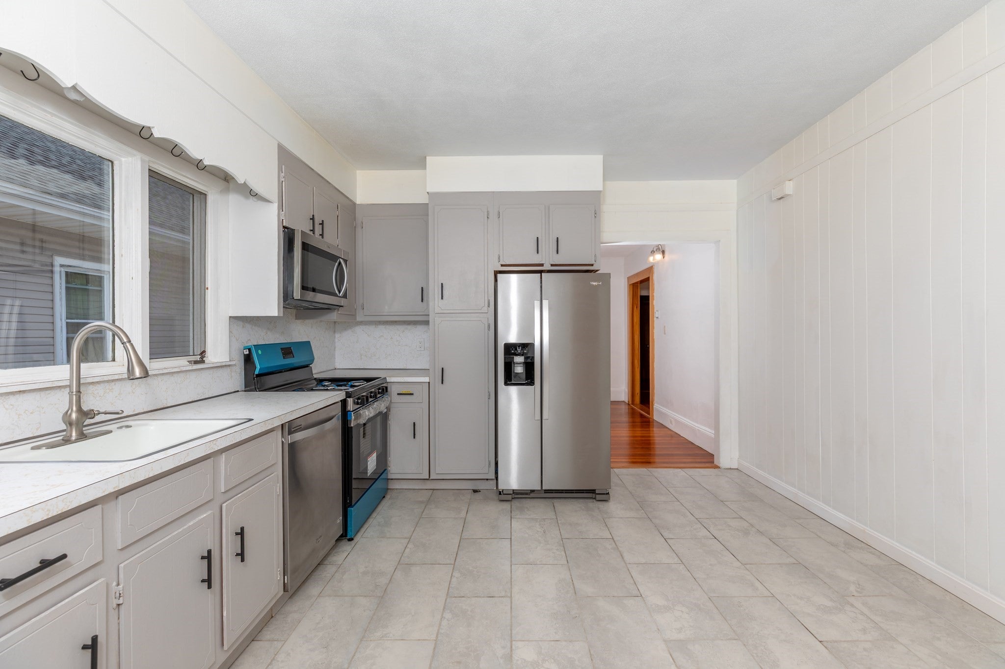 1738-1740 N Shore Rd, Revere, MA, 1738-1740 N Shore Rd, Revere, MA Photo #7