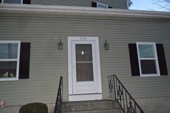 848 Waverly St #4, Framingham, MA, 848 Waverly St #4, Framingham, MA Photo #2
