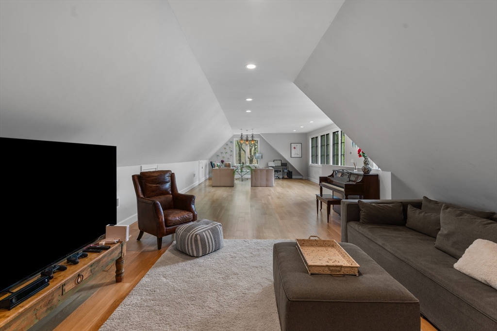 21 Bemis Street, Weston, MA Photo #23