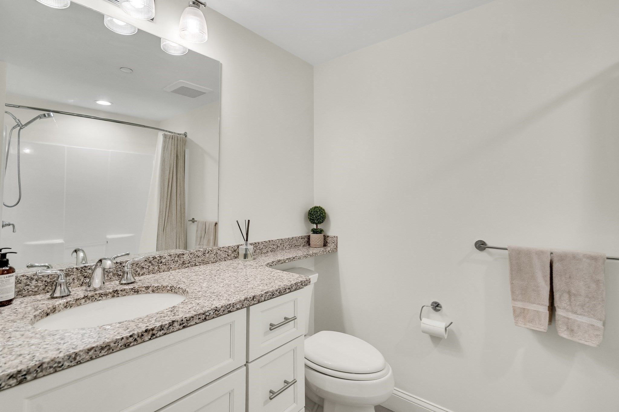 2 Manor Terrace #216, Lexington, MA, 2 Manor Terrace #216, Lexington, MA Photo #15