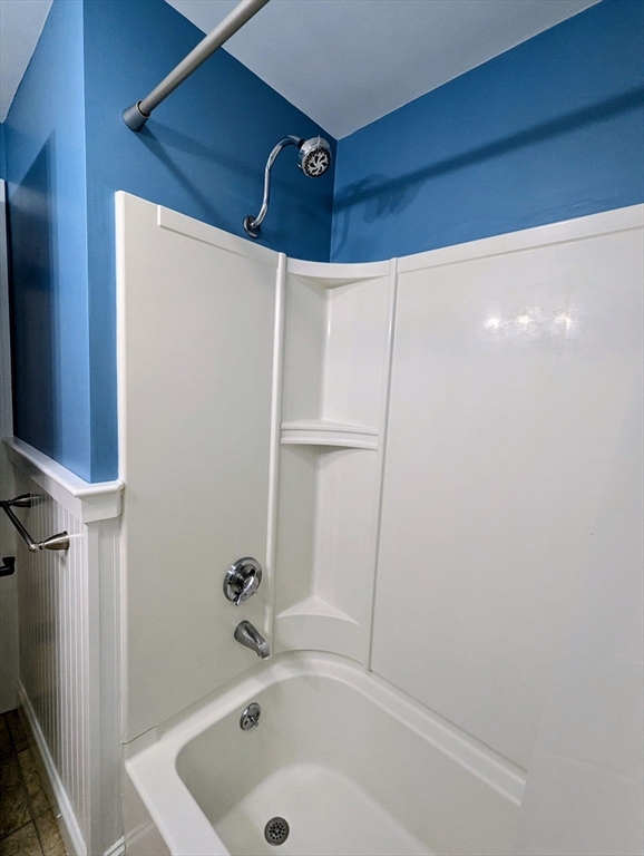 Franklin, Massachusetts 02038, United States, 4 Bedrooms Bedrooms, ,1 BathroomBathrooms,Residential,Pending,150367