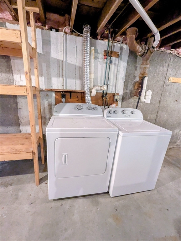 Franklin, Massachusetts 02038, United States, 4 Bedrooms Bedrooms, ,1 BathroomBathrooms,Residential,Pending,150367