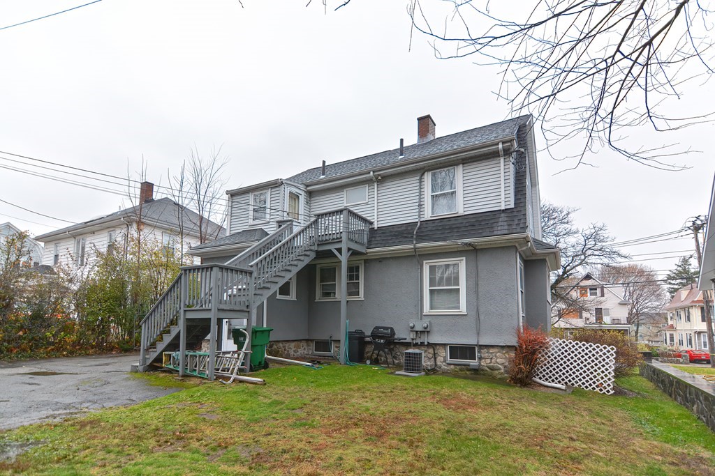 Photo 13 of 33 of 132 Forest Street house