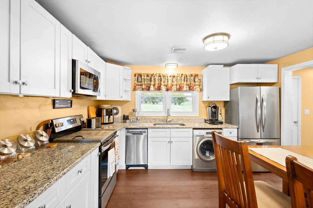 201 Caroline Dr