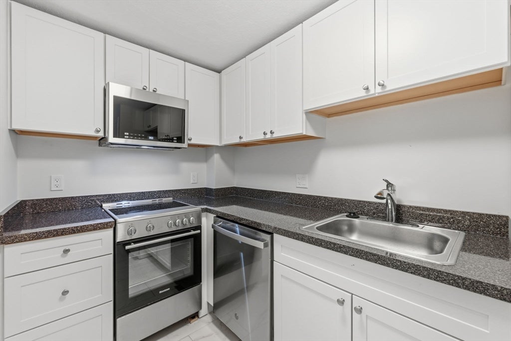 269 Harvard St 14