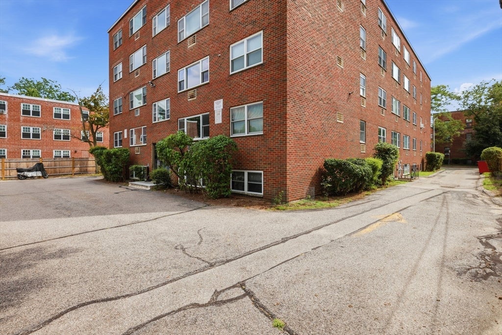 269 Harvard St #14, Cambridge, MA, 269 Harvard St #14, Cambridge, MA Photo #22