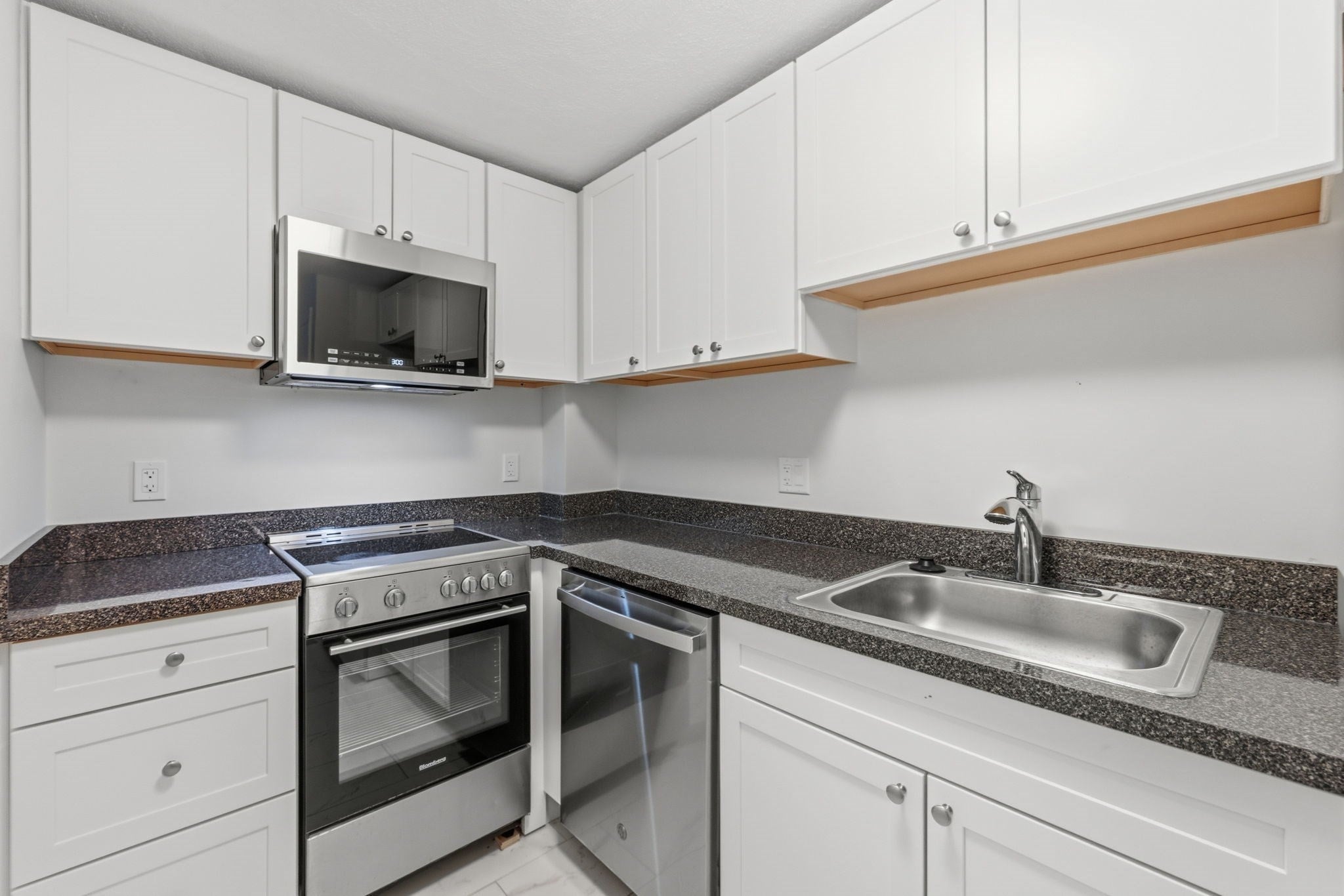 269 Harvard St #14, Cambridge, MA, 269 Harvard St #14, Cambridge, MA Photo #4