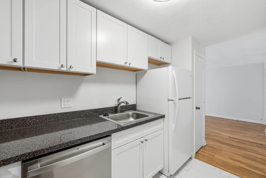 269 Harvard St #14, Cambridge, MA, 269 Harvard St #14, Cambridge, MA Photo #6