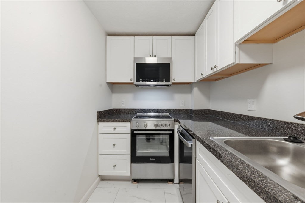 269 Harvard St 14