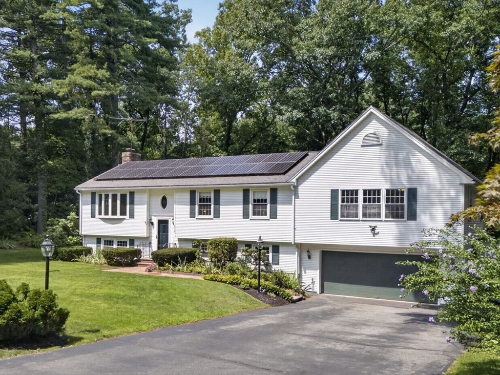 373 Raleigh Tavern Ln