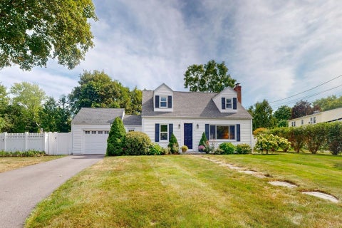 Photo of 3 Remsen Ave, Medfield, MA 02052 (MLS # 73579329)