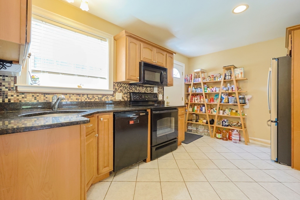 8 Whitins Rd A