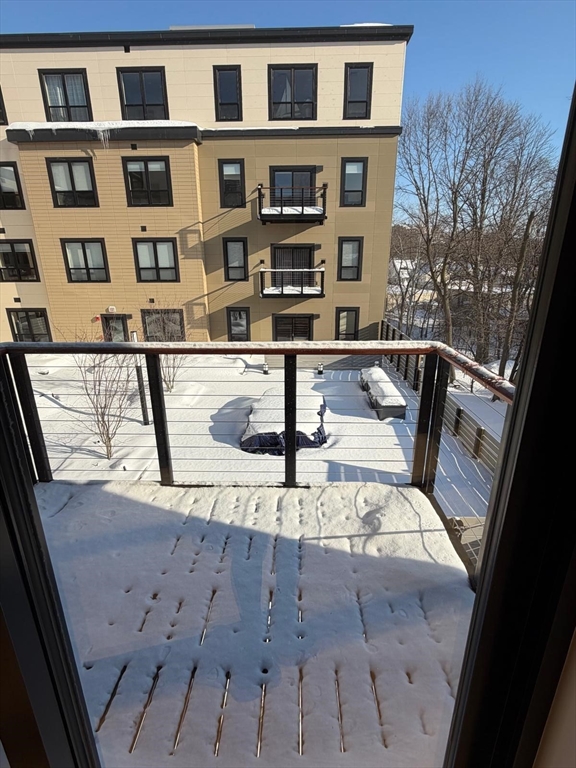 1025 Massachusetts 302