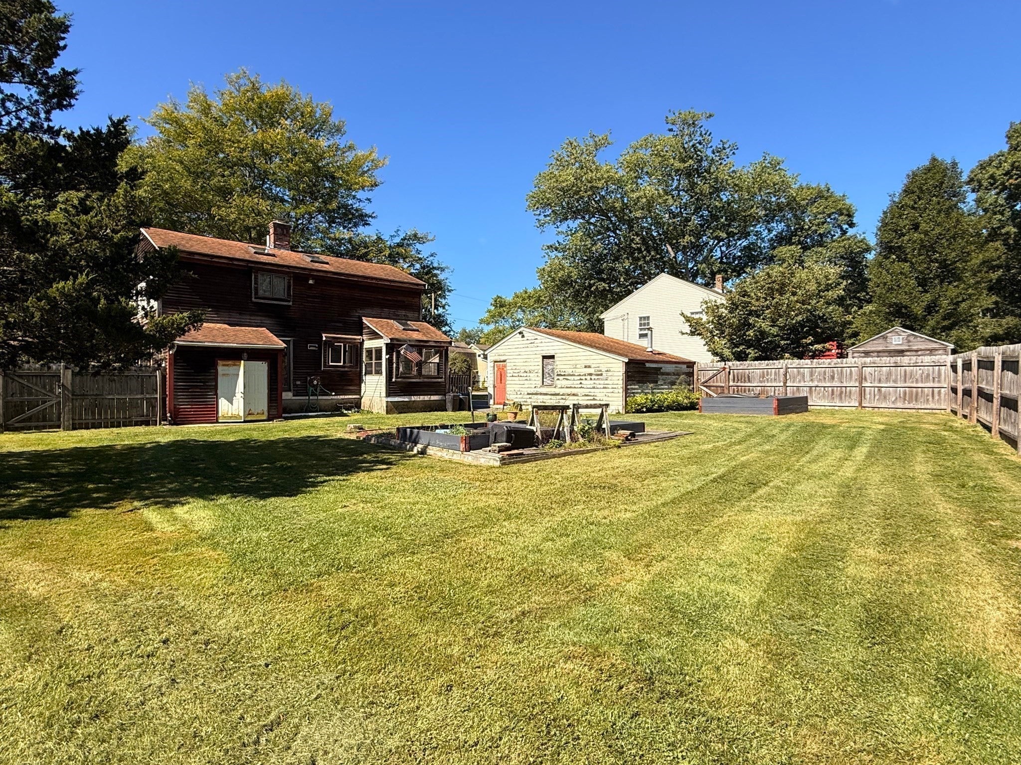 115 Farm Street