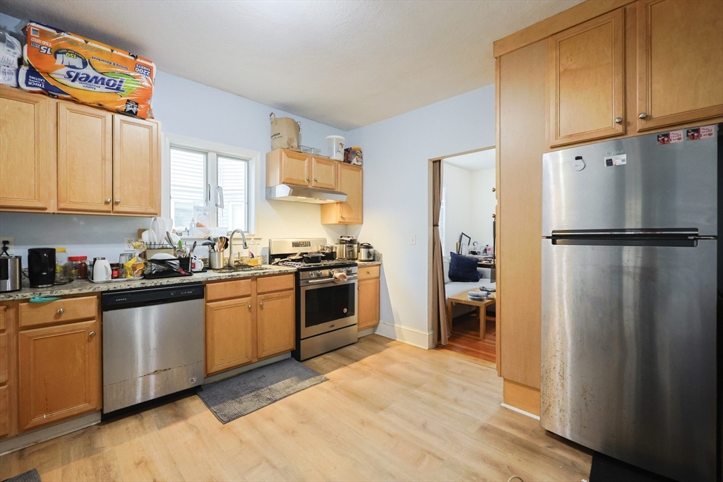155-157 Murdock St