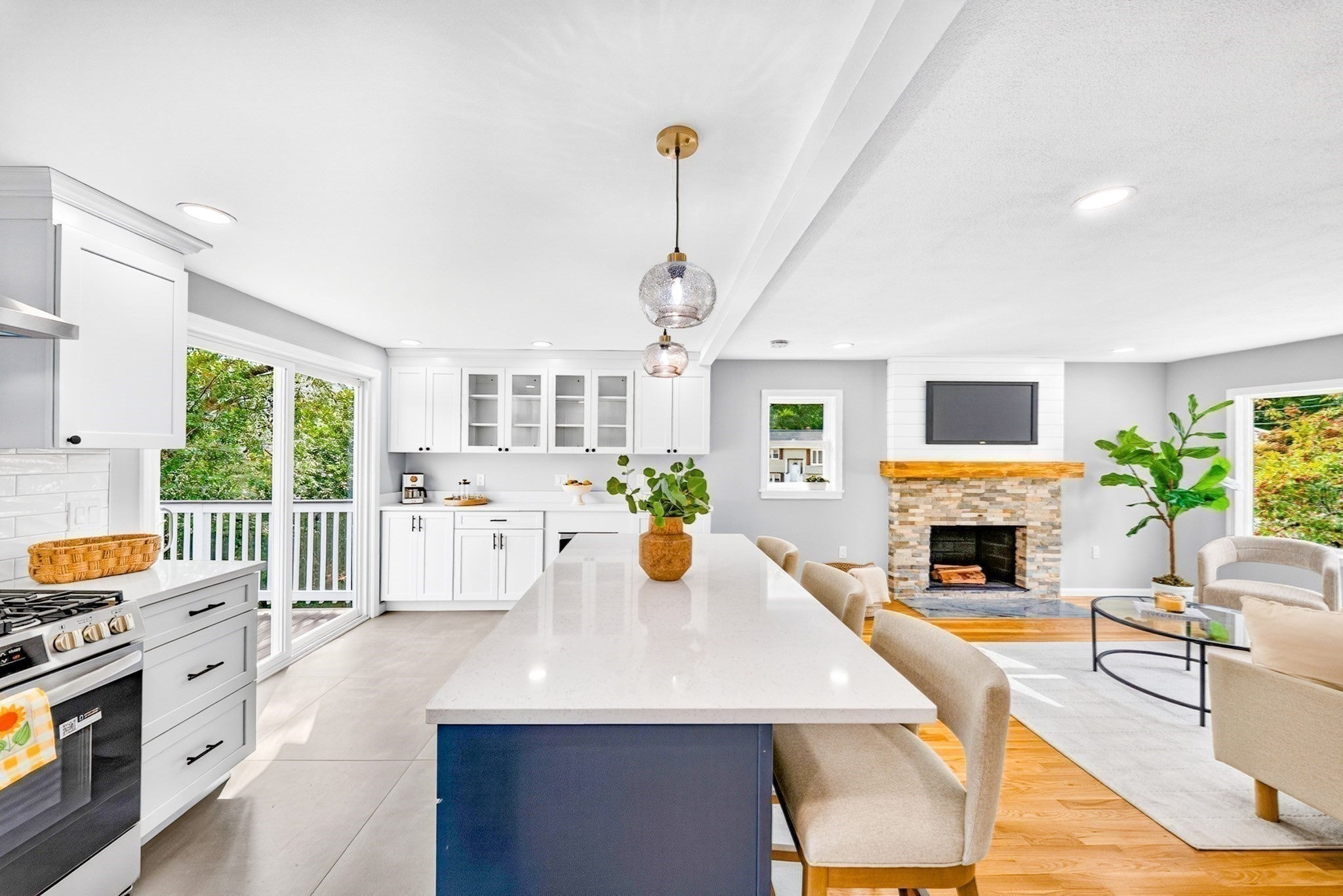 9 Valerie Ave, Billerica, MA, 9 Valerie Ave, Billerica, MA Photo #9