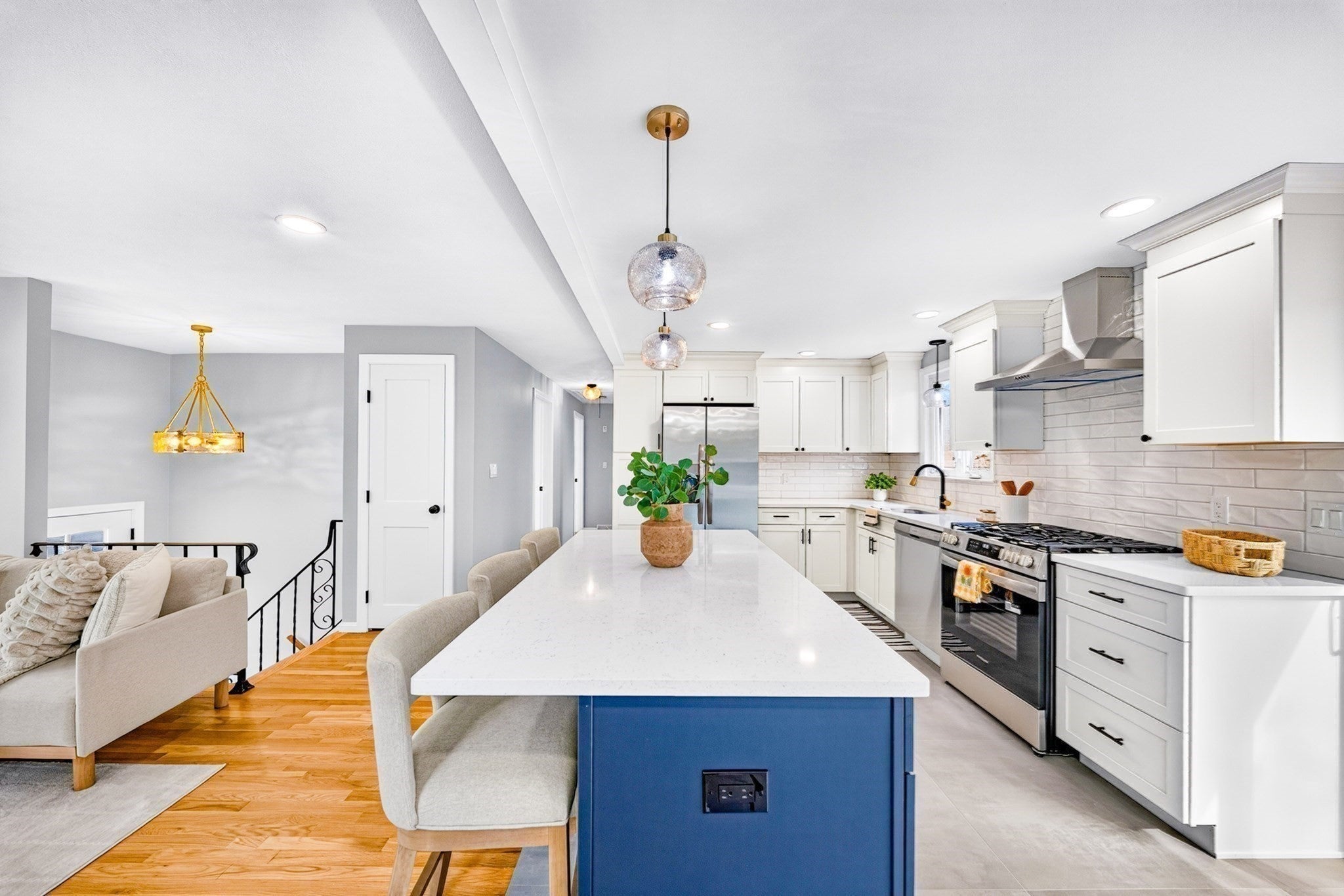 9 Valerie Ave, Billerica, MA, 9 Valerie Ave, Billerica, MA Photo #8