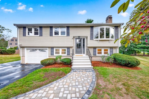 Photo of 9 Valerie Ave, Billerica, MA 01821 (MLS # 73572225)