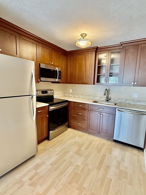 71 Princeton St 305