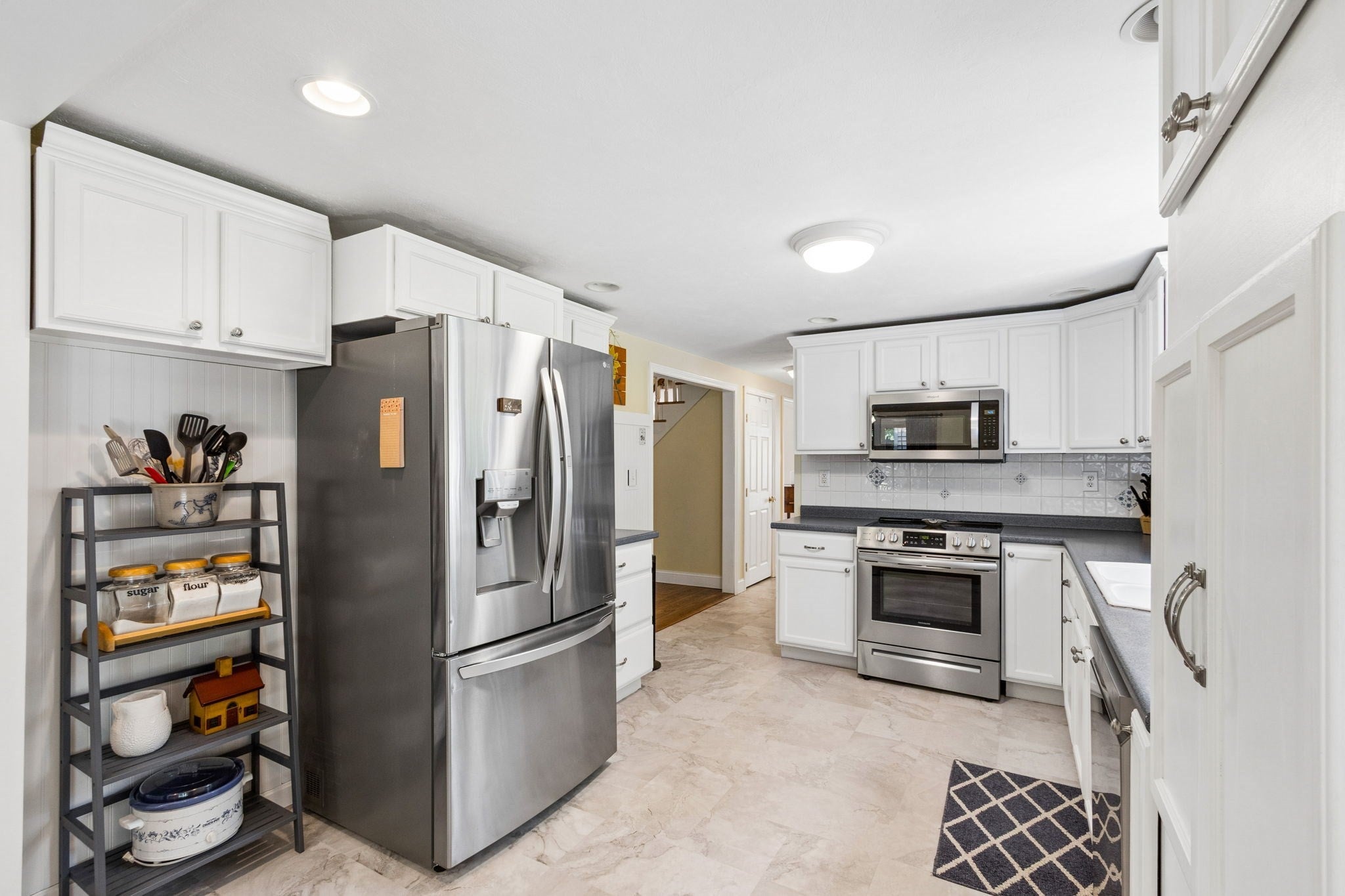 30 Kratz Ave, Attleboro, MA Photo #10