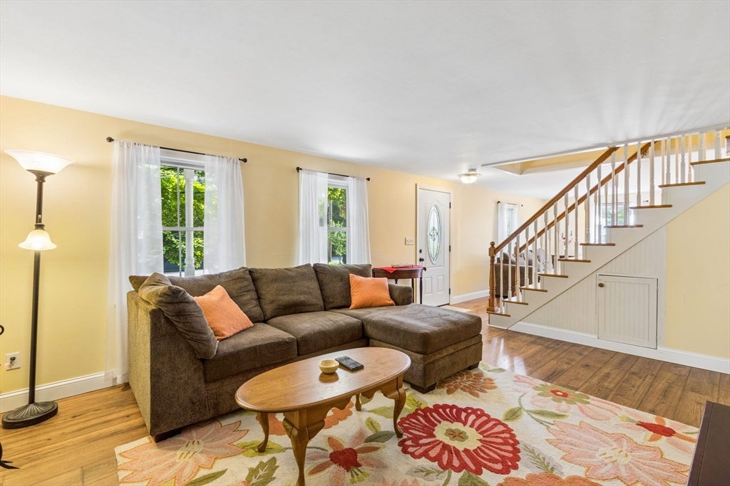 30 Kratz Ave, Attleboro, MA, 30 Kratz Ave, Attleboro, MA Photo #6