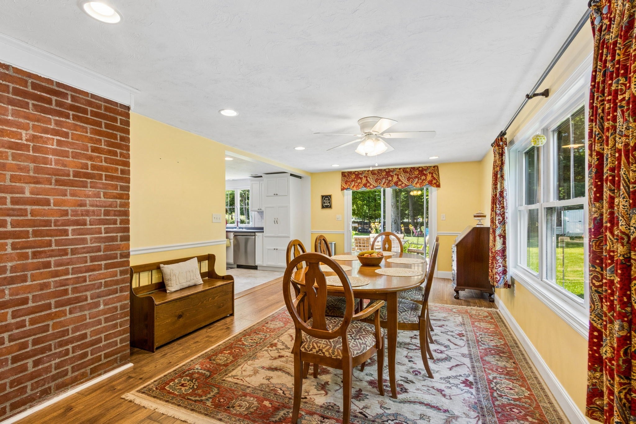 30 Kratz Ave, Attleboro, MA Photo #13