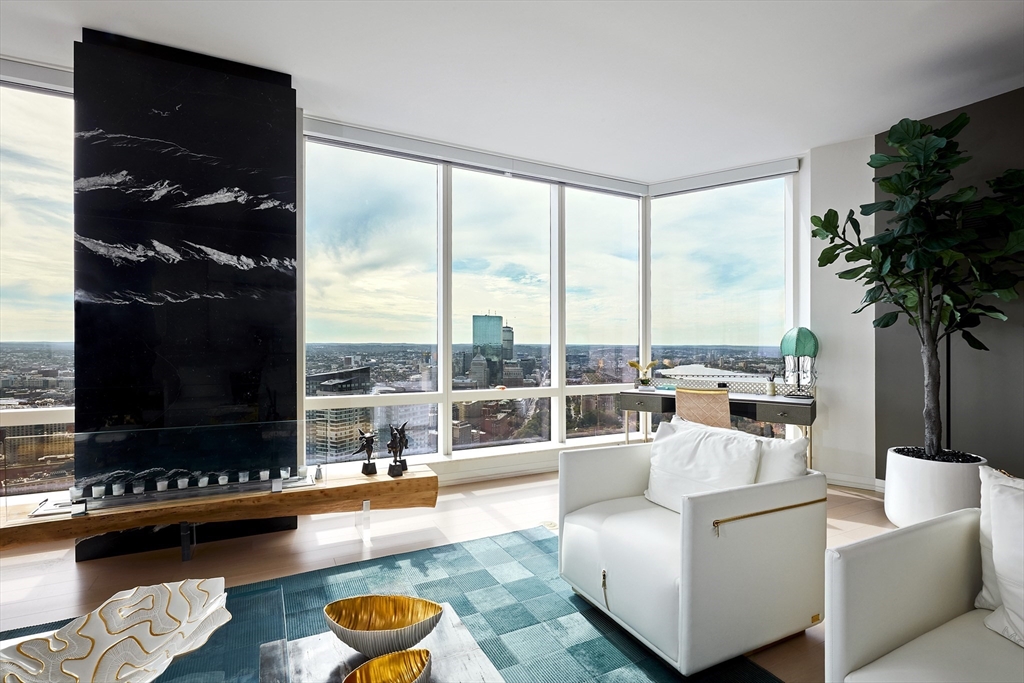 1 Franklin St 5206