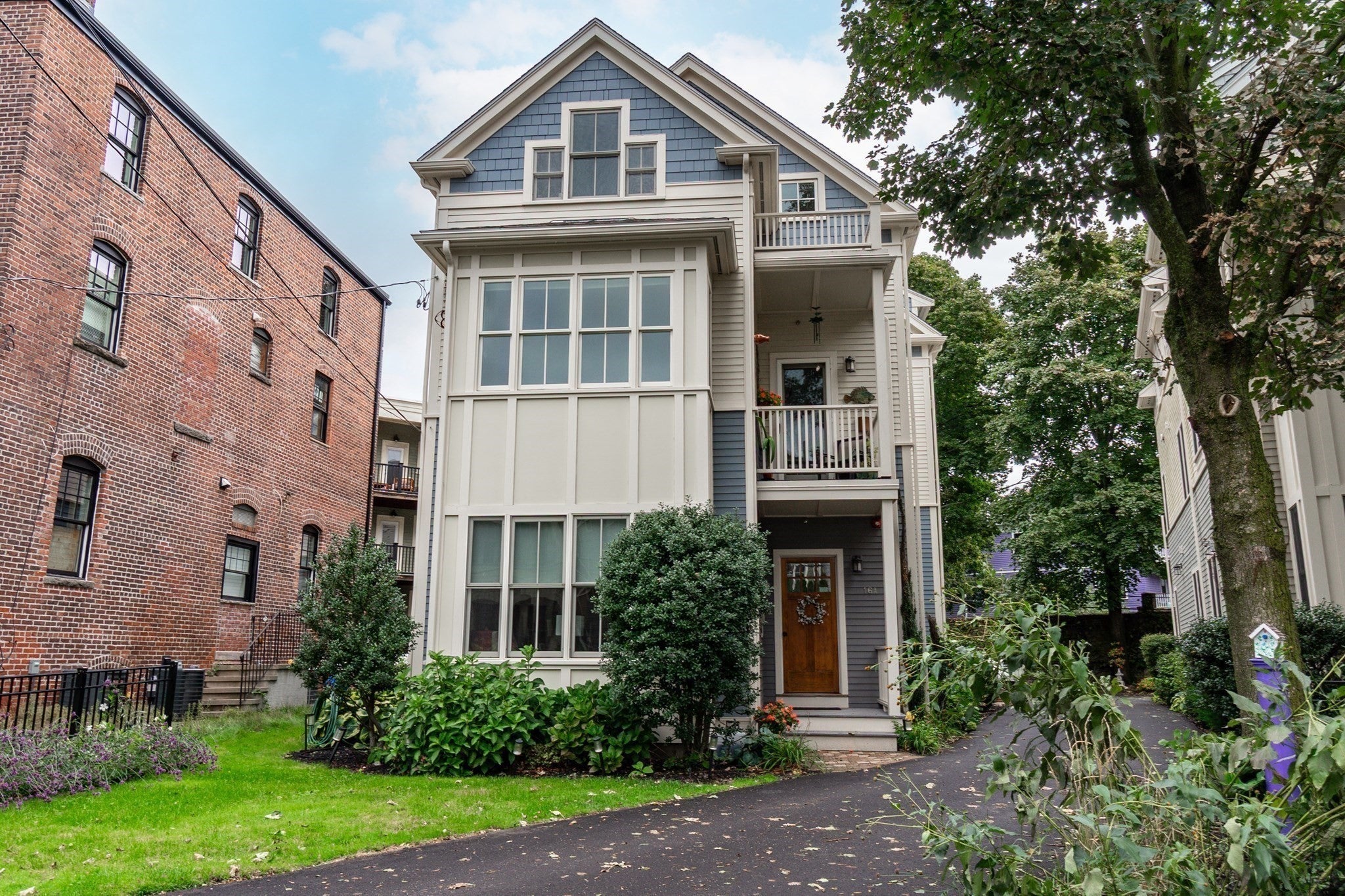 Photo of 16A Meehan ST, Boston, MA