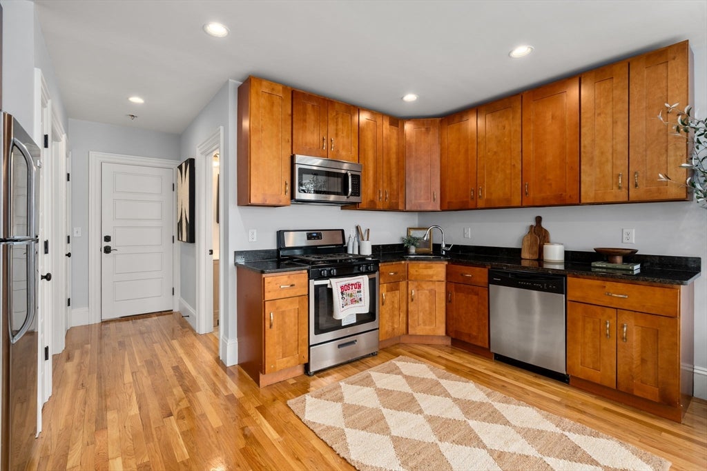 84 Linden 2