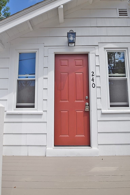 240 South St