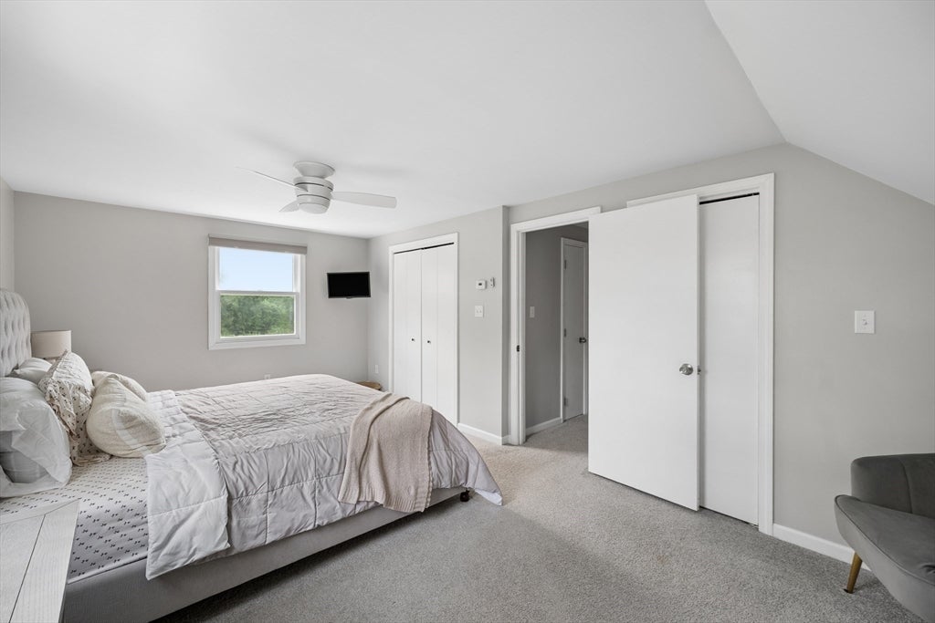 706 Russells Mills Rd, Dartmouth, MA, 706 Russells Mills Rd, Dartmouth, MA Photo #23