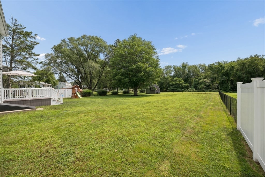 706 Russells Mills Rd, Dartmouth, MA, 706 Russells Mills Rd, Dartmouth, MA Photo #25