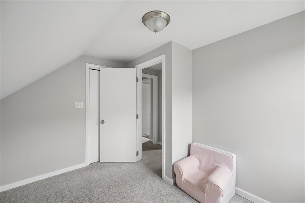 706 Russells Mills Rd, Dartmouth, MA, 706 Russells Mills Rd, Dartmouth, MA Photo #21