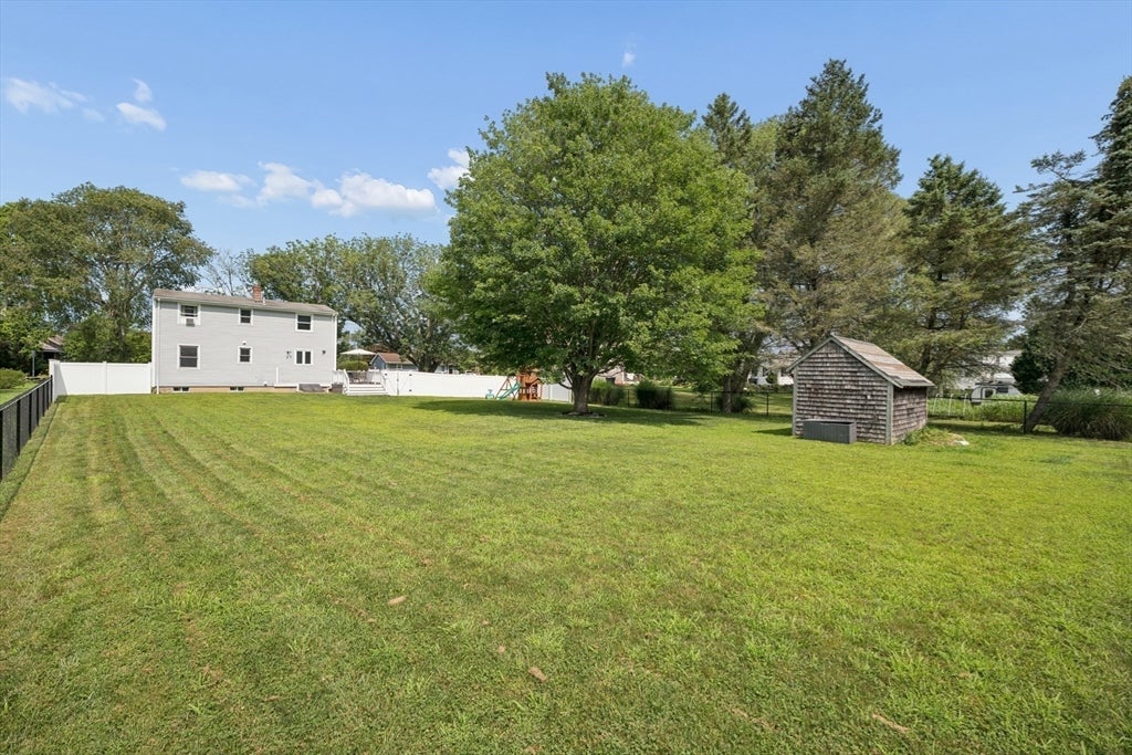 706 Russells Mills Rd, Dartmouth, MA, 706 Russells Mills Rd, Dartmouth, MA Photo #26