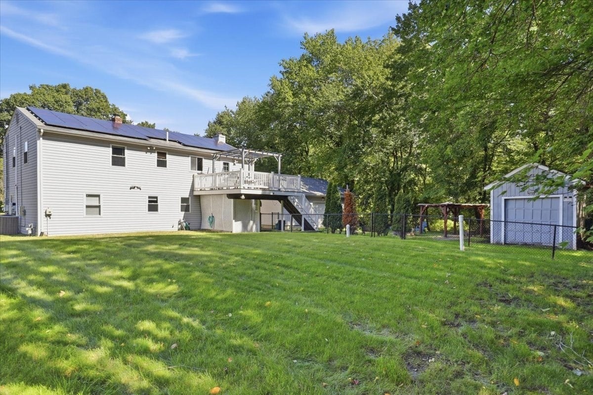 770 Old Warren Rd