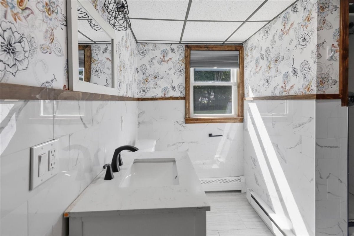 770 Old Warren Rd, Swansea, MA, 770 Old Warren Rd, Swansea, MA Photo #14