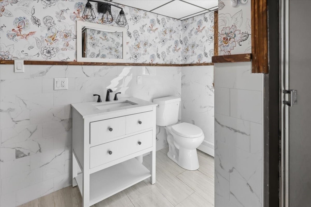 770 Old Warren Rd, Swansea, MA, 770 Old Warren Rd, Swansea, MA Photo #15