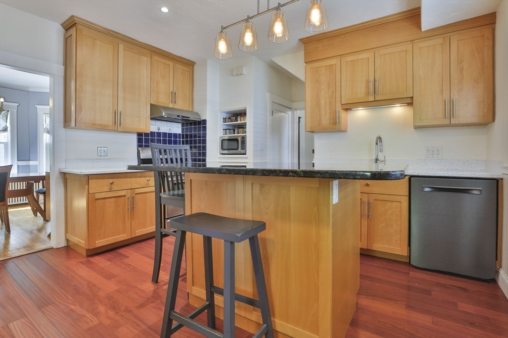15 Crown St, Milton, MA Photo #16
