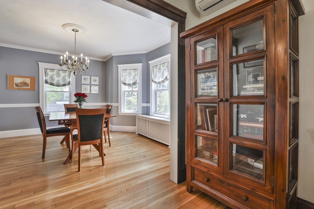 15 Crown St, Milton, MA Photo #9