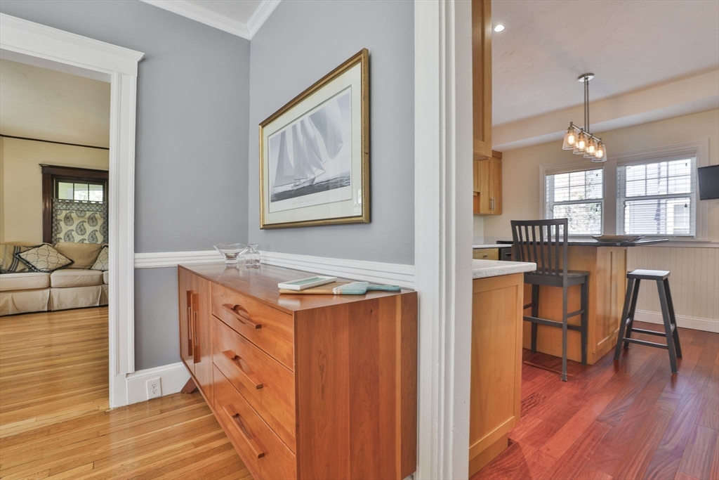 15 Crown St, Milton, MA Photo #13